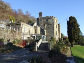 Plas Tan y Bwlch